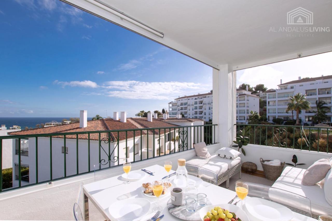 Scandinavian Style Apartment With Amazing Sea Views And South West Facing Sunny Terrace In Miraflores Walking Distance To The Beach! Malaga Zewnętrze zdjęcie